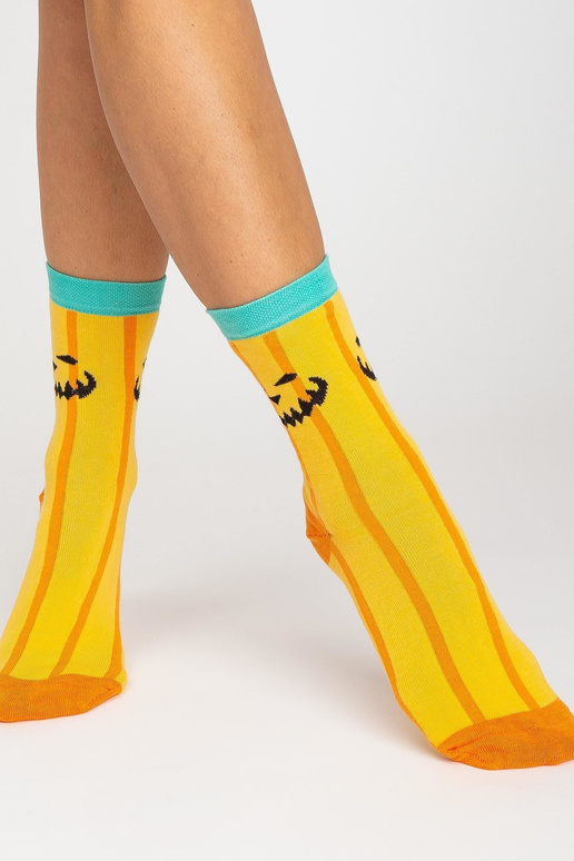 Spalvingas medvilninių kojinių rinkinys