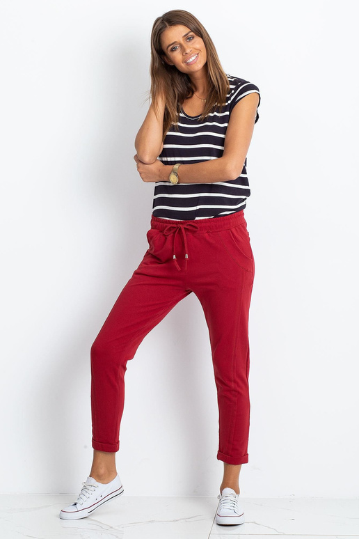 Bordo spalvos kelnės Prieinama