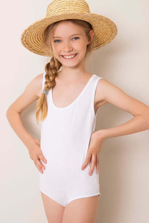 Baltas medvilninis kombinezonas...