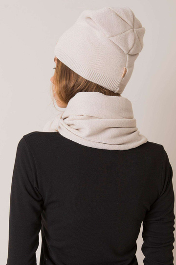 Dviejų dalių komplektas...