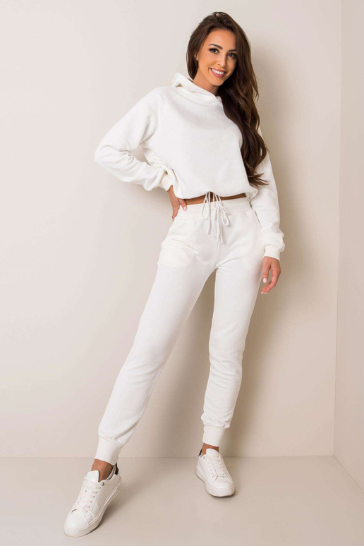 Ecru rinkinys Adoria