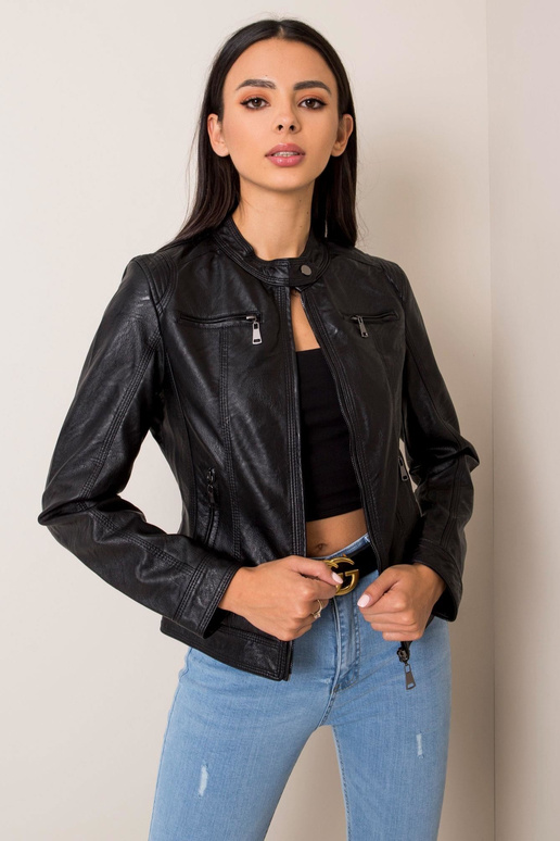 Juoda gintaro striukė