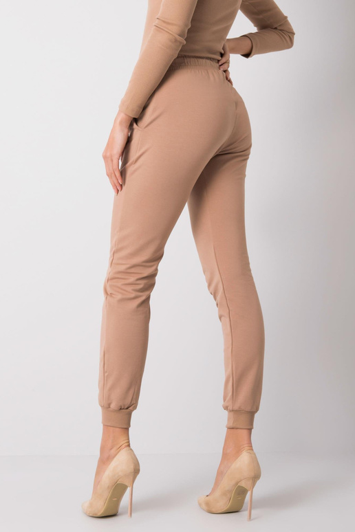 Kupranugarių kelnės Greičiau