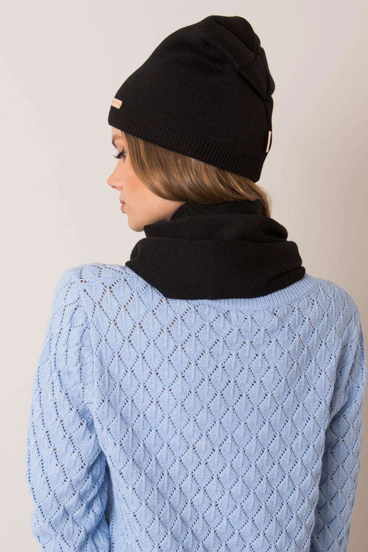 Juodas megztas rinkinys RUE PARIS