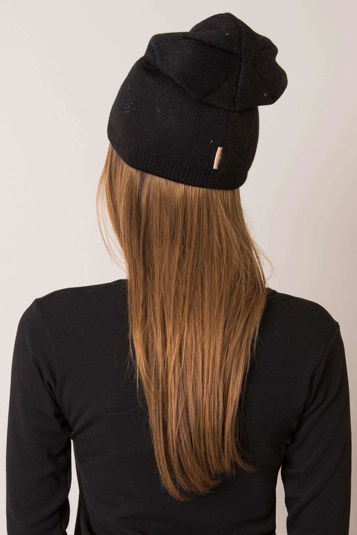 Juoda beanie RUE PARIS