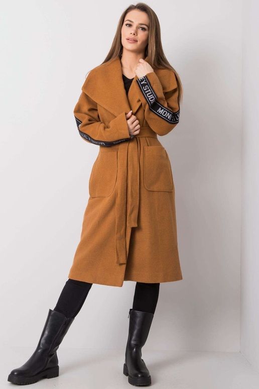 Danni šviesiai rudas paltas