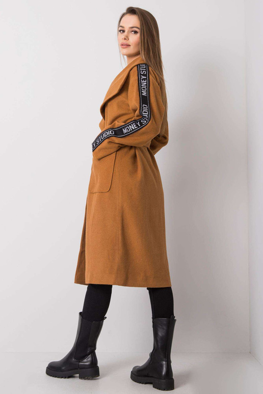 Danni šviesiai rudas paltas