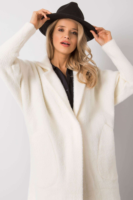 Paltas-MBM-PL-1517.00P-ekru