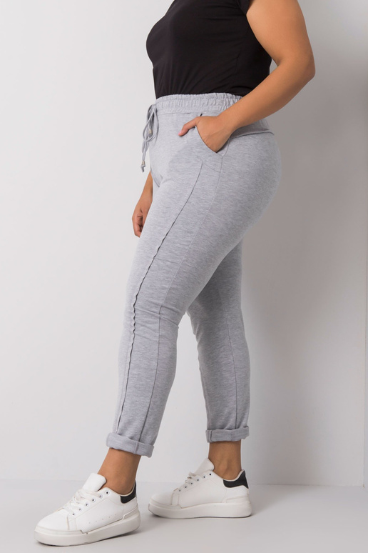 Pilkos spalvos plius dydžio sportinės...