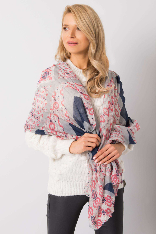 Pilkai rožinė skara su raštais