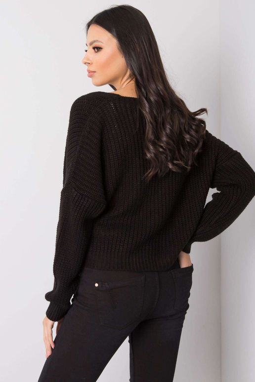 Juodas megztinis Alisa SUBLEVEL