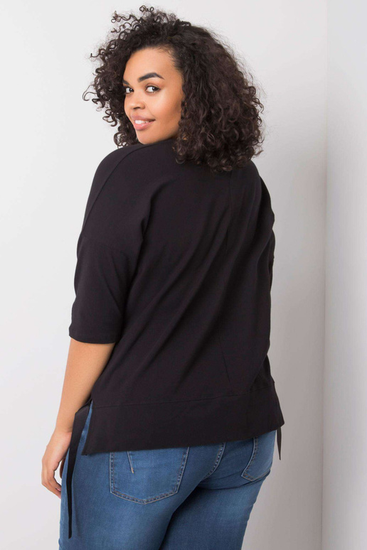 Juoda palaidinė su Cassia aplikacijomis