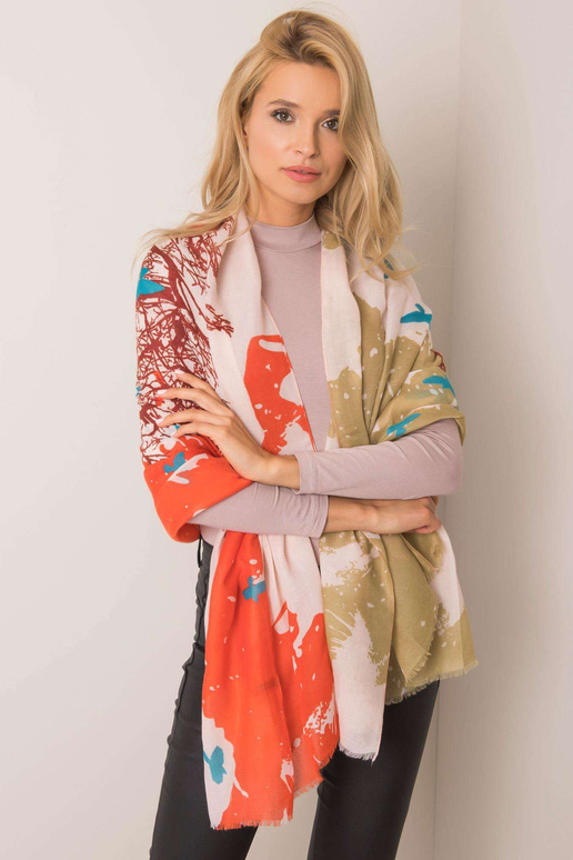 Tamsiai smėlio spalvos rudos spalvos...