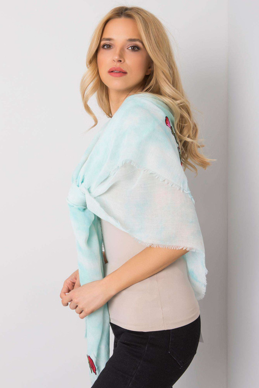 Mėtų pledas su juostelėmis