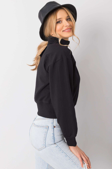 Vivian juodas megztinis 2