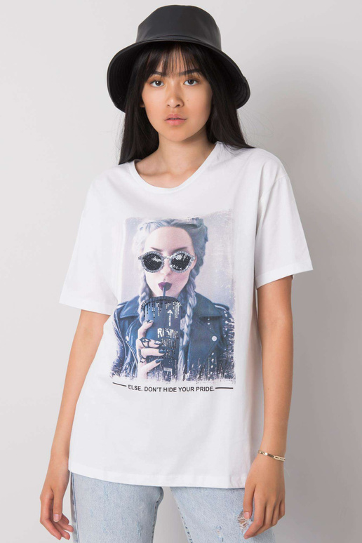 Balti marškinėliai su „Kemmy“ raštu