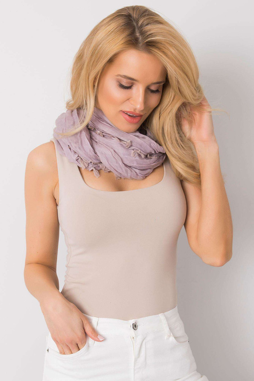 Šviesiai violetinė skara su kutais