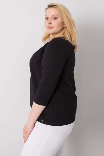 Jodie Black plius dydžio... 2
