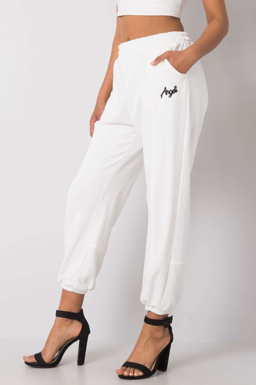 Richelle baltos sportinės...