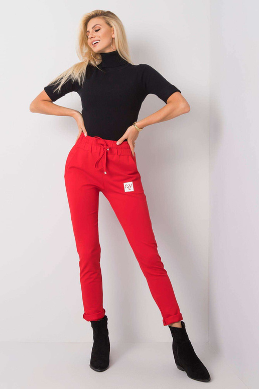 Raudonos Molly sportinės kelnės