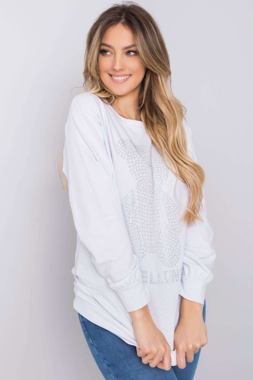 Baltas megztinis su Darla aplikacijomis Baltas megztinis su Darla aplikacijomis