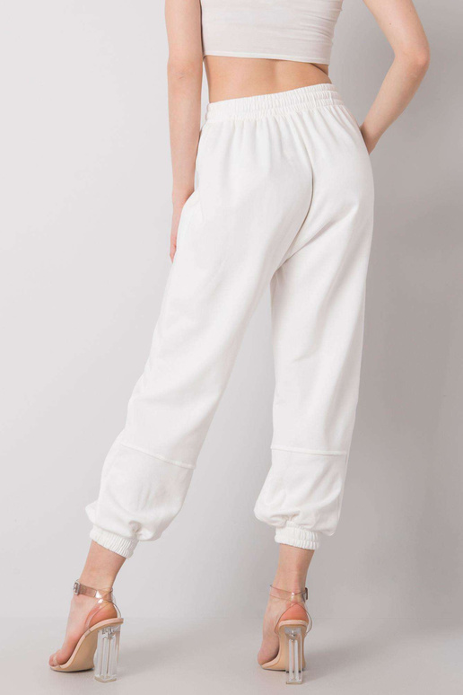 Baltos birželio sportinės kelnės