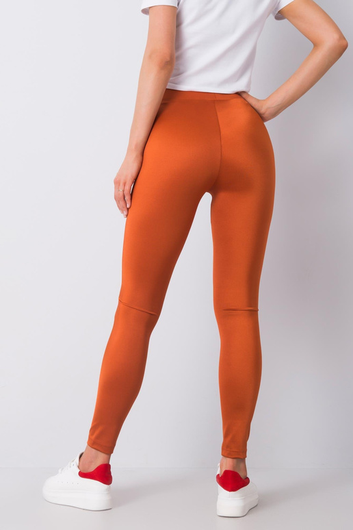 Mūrinės antblauzdžiai Bernardita RUE...