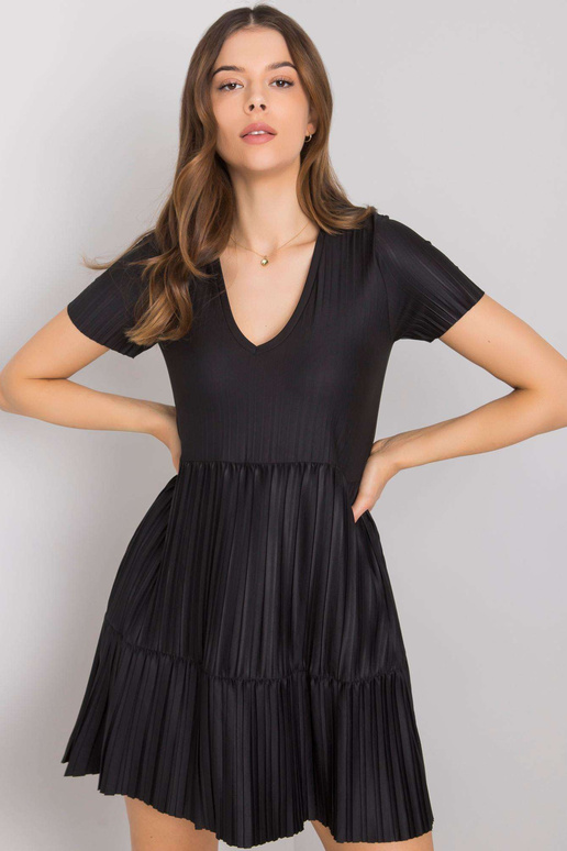 Juoda klostuota suknelė Yazmin RUE PARIS Juoda klostuota suknelė Yazmin RUE PARIS