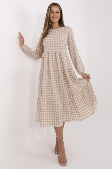 Smėlio spalvos languota...