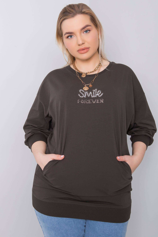 Tamsi chaki spalvos plius dydžio...