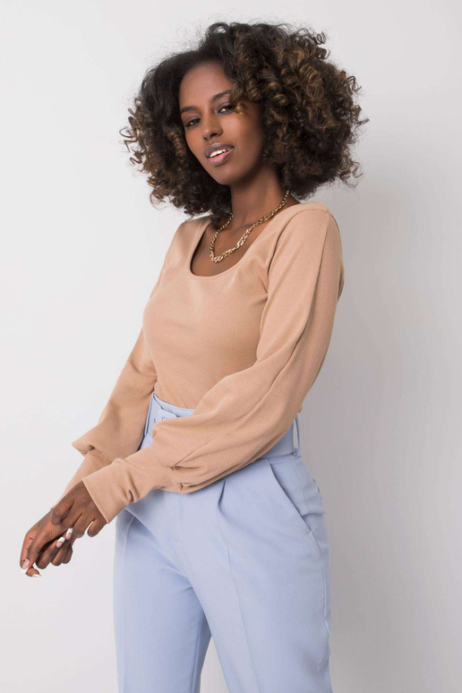 Tamsiai smėlio spalvos laisvalaikio...