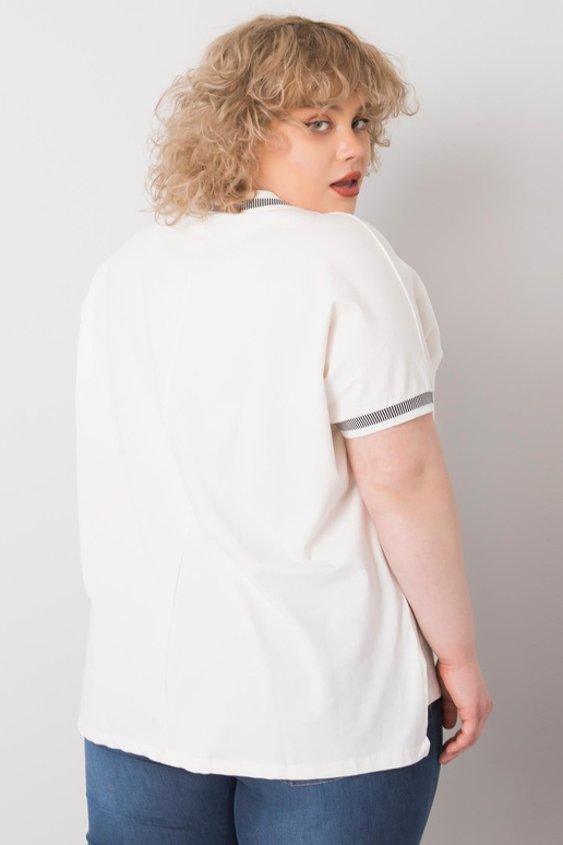 Balta plius dydžio palaidinė su Billi... Balta plius dydžio palaidinė su Billi...