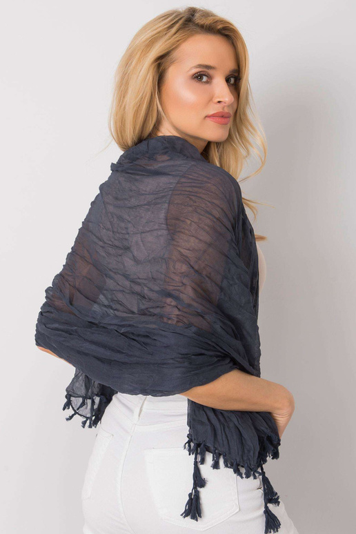 Tamsiai mėlynas šalikas su kutais