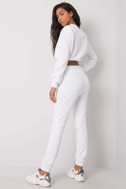 Baltas laisvalaikio komplektas Laila... Baltas laisvalaikio komplektas Laila...