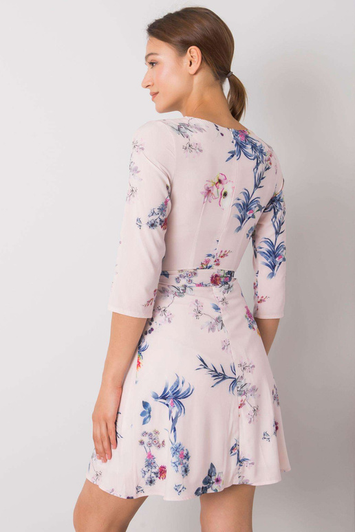 Šviesiai rožinė suknelė su Elise raštais