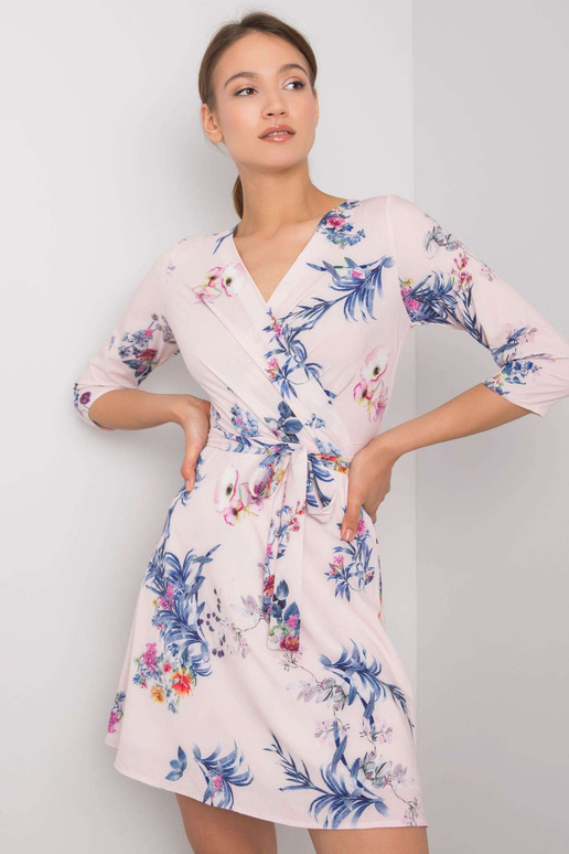 Šviesiai rožinė suknelė su Elise raštais