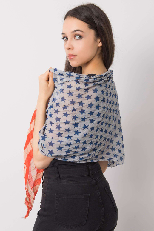 Mėlyna ir raudona skara su raštu