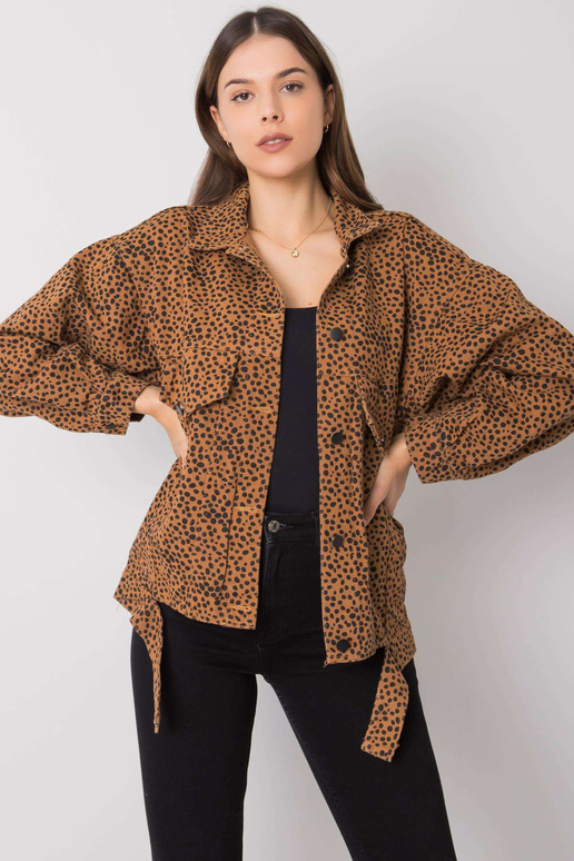 Avery šviesiai rudos spalvos striukė