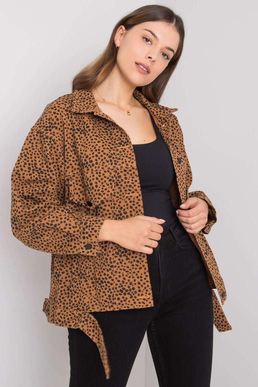 Avery šviesiai rudos spalvos striukė