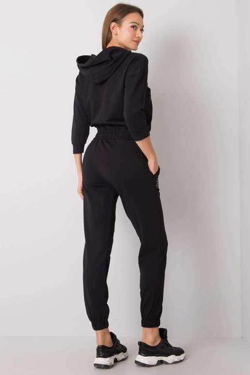 Juodas moteriškas rinkinys Aceline Juodas moteriškas rinkinys Aceline