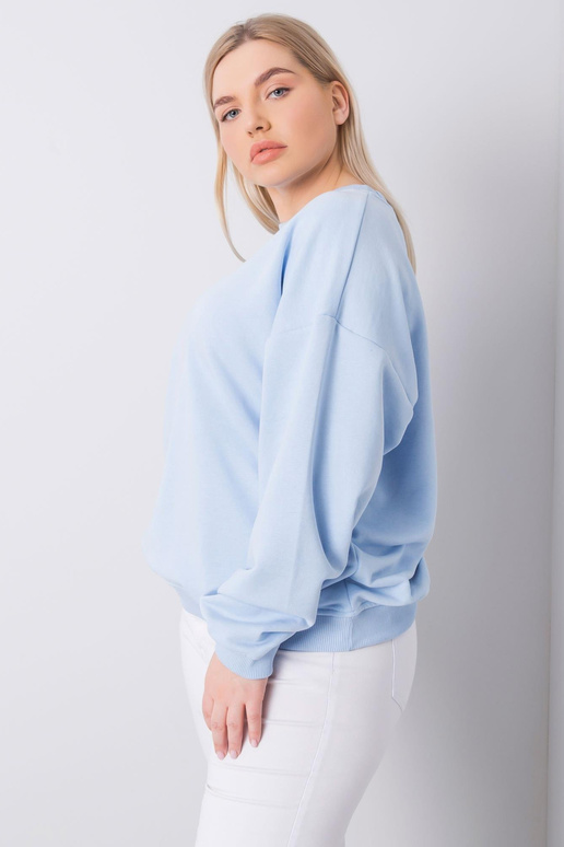 Šviesiai mėlynas plius dydžio...