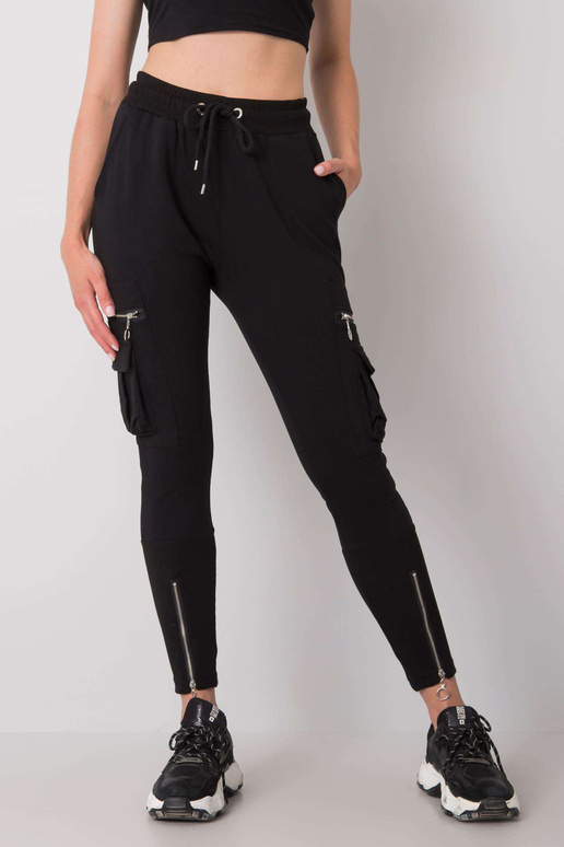 Hemmy juodos sportinės kelnės