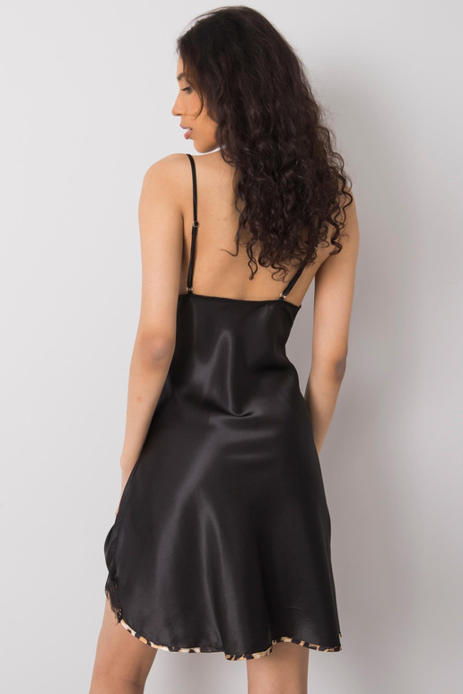 Juodos ir smėlio spalvos leopardo...