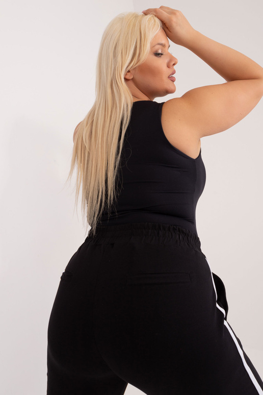 Kairi plius dydžio juodos sportinės...