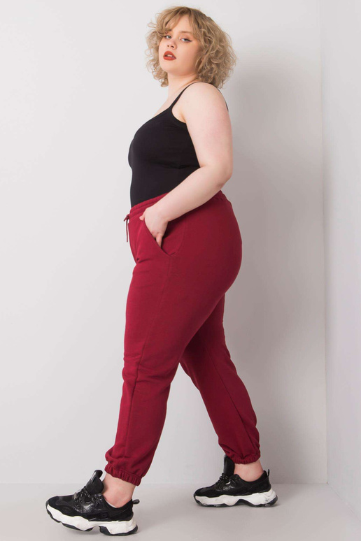 Bordo spalvos plius dydžio sportinės...