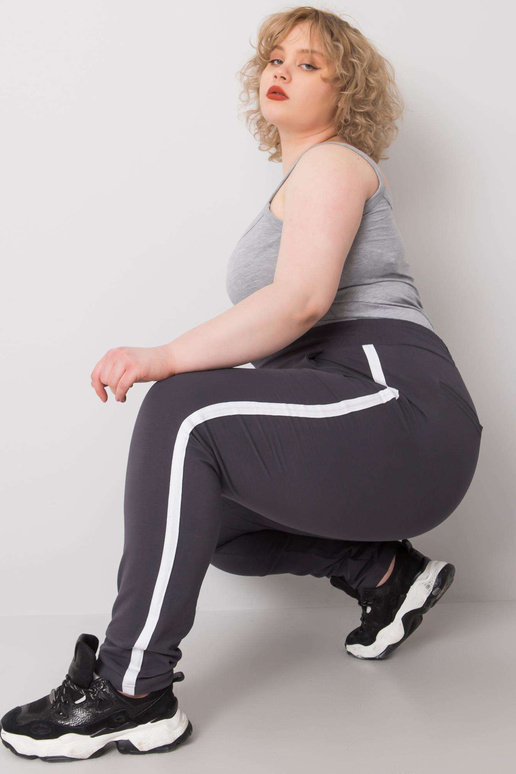 Kairi plius dydžio moteriškos grafito...