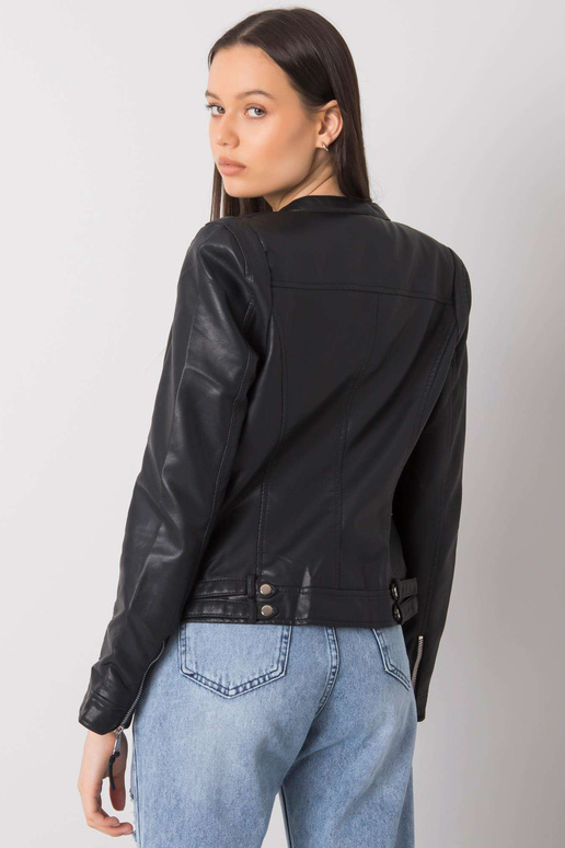 Velma Black Ramone striukė