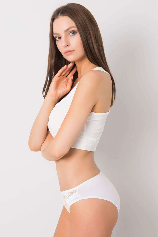 Baltos medvilnės kelnaitės