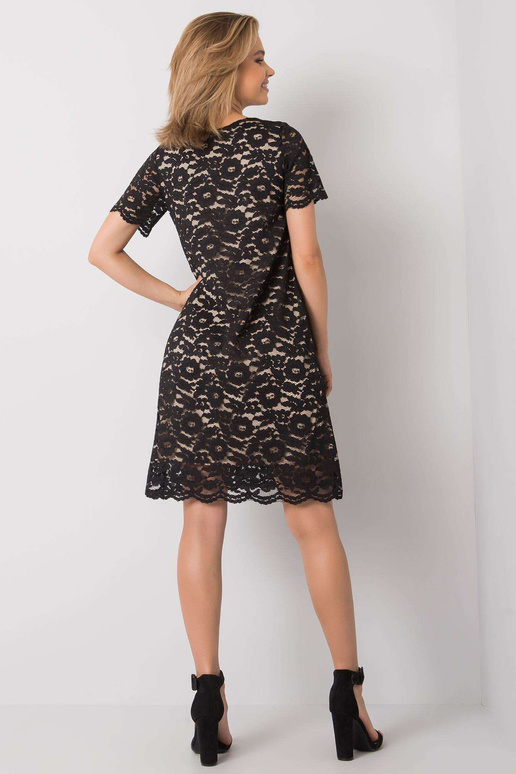 Juoda Lulu nėriniuota suknelė