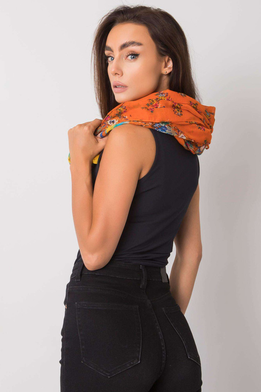 Oranžinės spalvos viskozės pledas su...